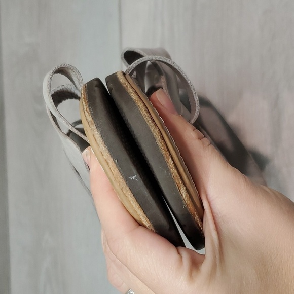 Sorel Women Comfort Loop Toe Ella Criss Cross in dove Sandals Flats shoes 10 - Picture 10 of 15